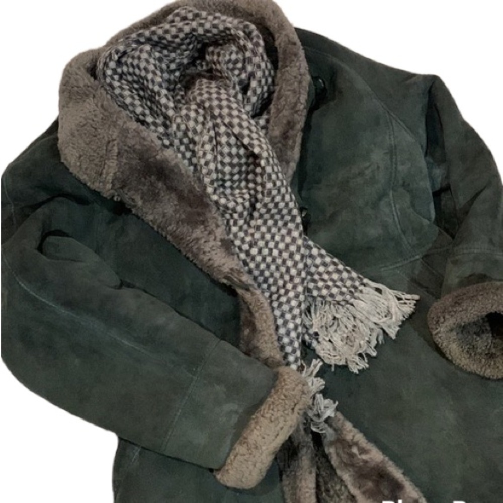❄️ Hide Society Genuine Shearing Coat Vintage Made in Canada